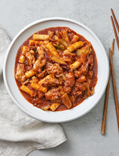 Load image into Gallery viewer, 마켓컬리 춘천 국물 닭갈비 떡볶이 950g 3팩
