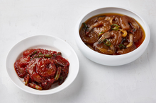 Load image into Gallery viewer, 마켓컬리 깐 양념새우장, 깐 간장 새우장 2종(300g+300g) 1팩
