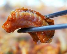 將圖片載入圖庫檢視器 손질된 부산꼼장어 볶음 (950g)
