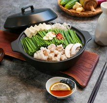 Load image into Gallery viewer, [수요미식회] 방영 오리지널맛 한우 대창전골 (2인분 밀키트)
