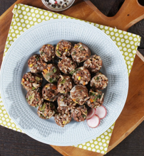 將圖片載入圖庫檢視器 우리맛 토종 순대 천연돈장 1KG +우맛순 모듬 내장  (간 허파 염통 오소리감투 소창) 1kg Korean Vegetable Sausage + Boiled Pork Intestines
