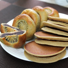 Load image into Gallery viewer, 보리담은 경주빵 / 찰보리빵 Sticky Barley Bread / Sticky Barley Gyeongju Bread 30pcs
