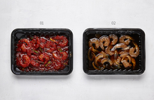 Load image into Gallery viewer, 마켓컬리 깐 양념새우장, 깐 간장 새우장 2종(300g+300g) 1팩
